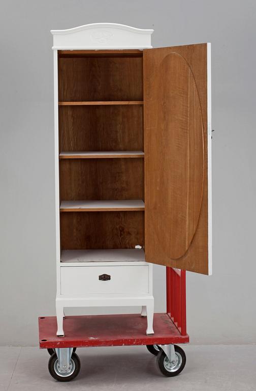 LINNESKÅP, senjugend, 1910/20-tal.