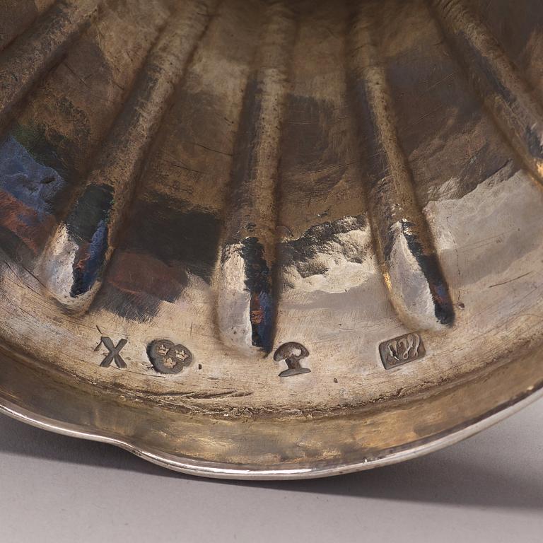 Johan Wasserman, ljusstakar, sk spelstakar, ett par, silver, Lindesberg 1780. Gustavianska.