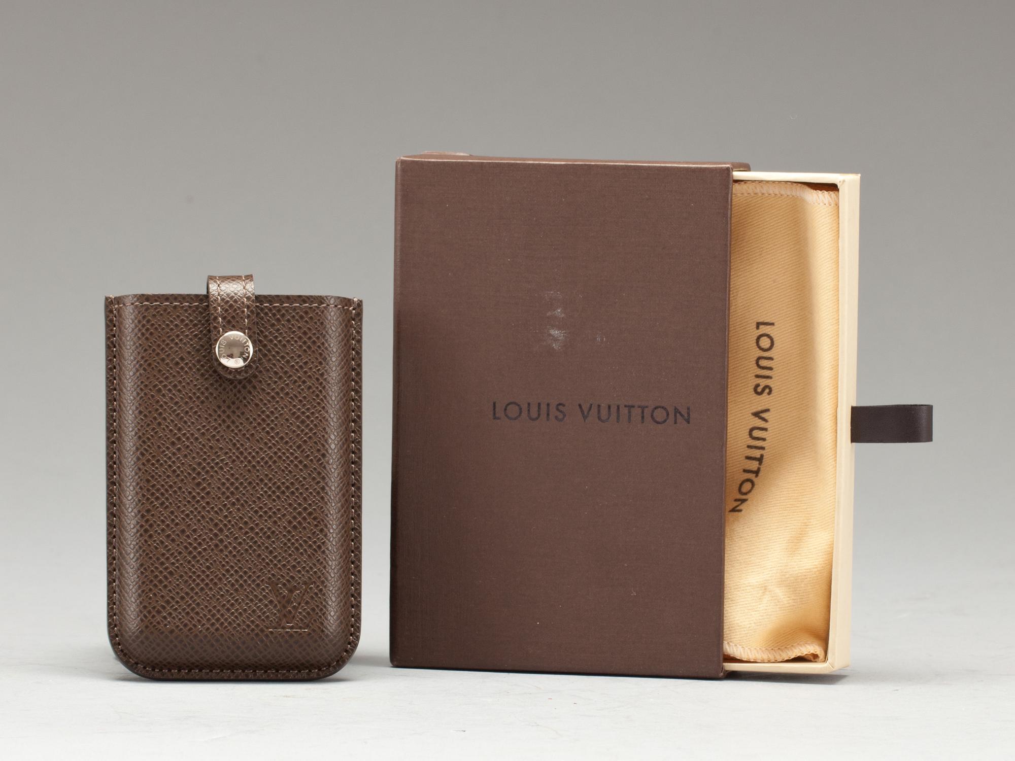 TELEFONFODRAL, Louis Vuitton.