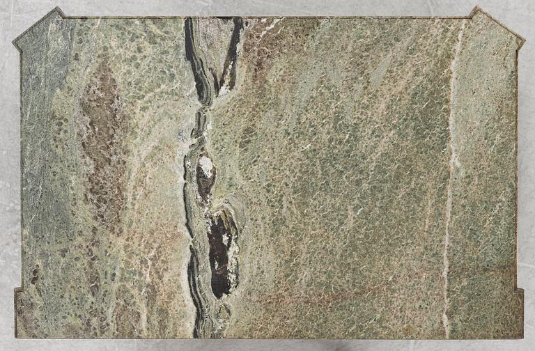 Byrå, sengustaviansk stil, 1800-tal.