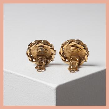 CLIPS, Chanel.