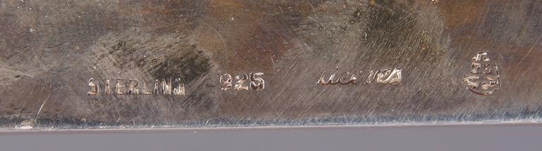 BRICKA, silver. Mexico. Vikt 1775 gr.