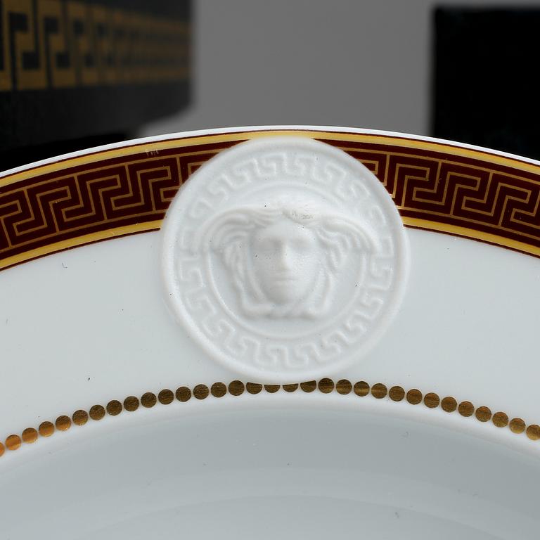 ASSIETTER, 10 st, "Medallion Méandre Marron", Versace för Studio-Linie Rosenthal.