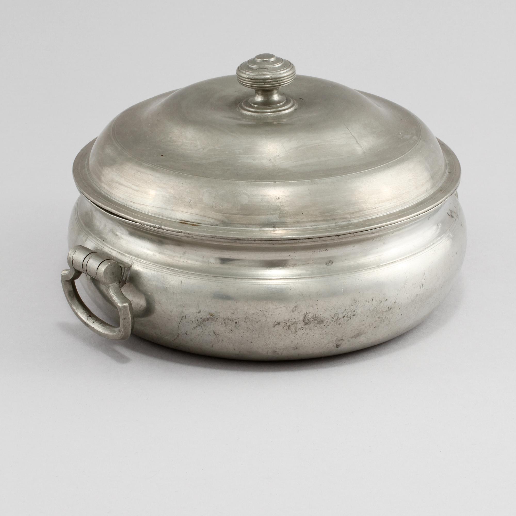 GRÖTSKÅL, tenn, Johannes Strössberg, Vimmerby, 1828.