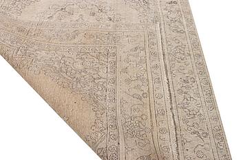 Matta, orientalisk vintage design, ca. 293 x 193 cm.