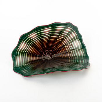 A signed Dale Patrick Chihuly glass sculpture dated 90.