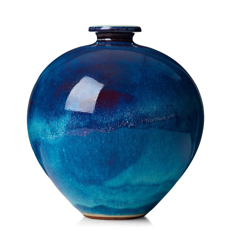 Berndt Friberg, a stoneware vase, Gustavsberg studio, Sweden 1975.