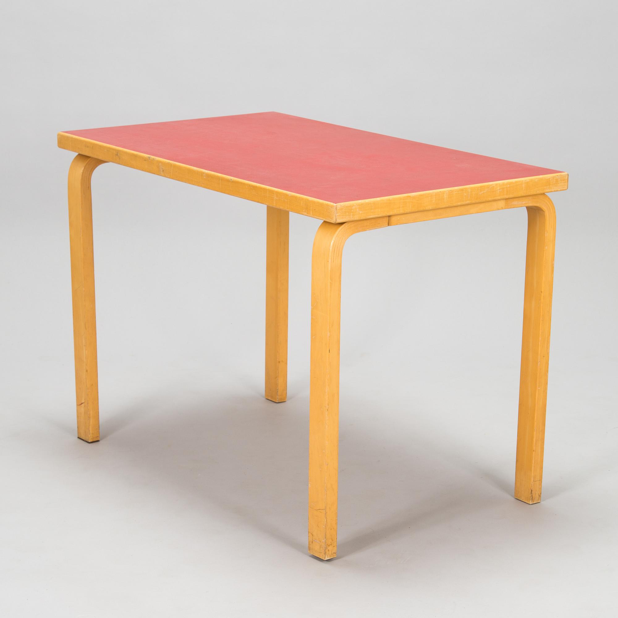 Alvar Aalto, A 1960s '80B' table for Artek. - Bukowskis