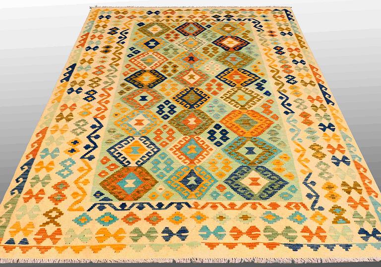 A CARPET, Kilim, ca 301 x 200 cm.