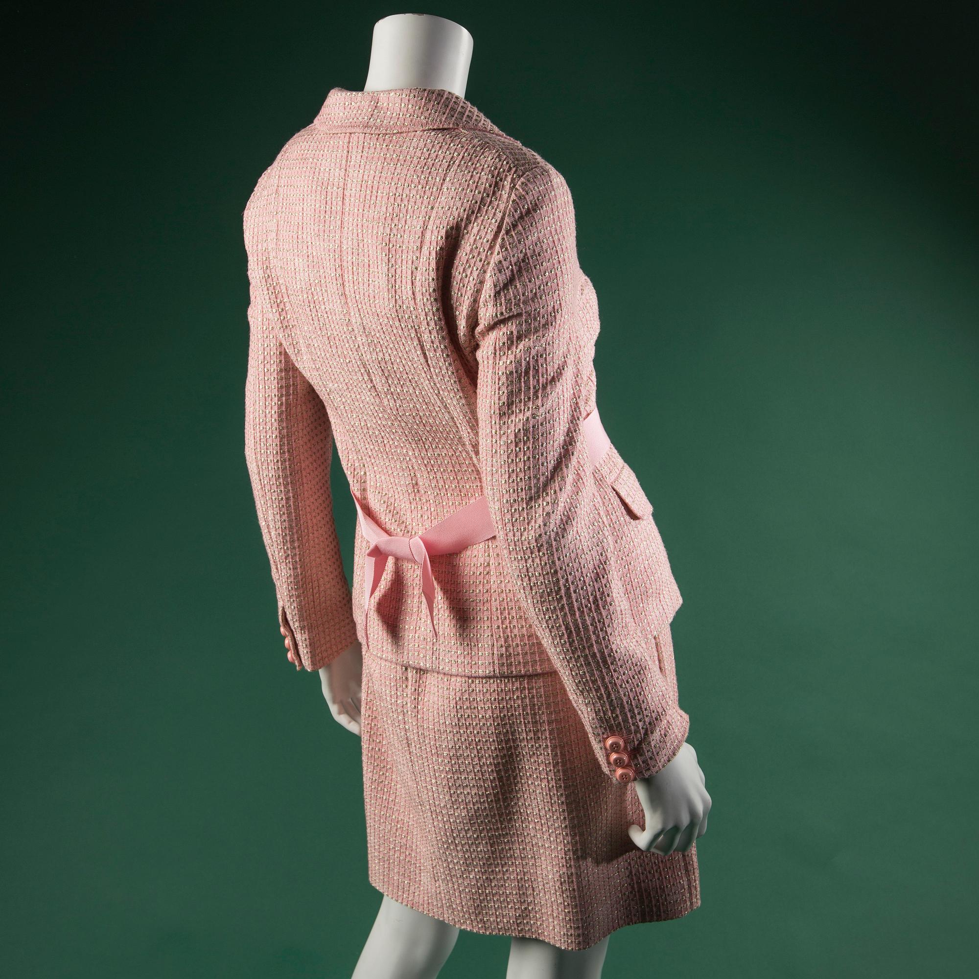 DRÄKT, MOSCHINO, italiensk storlek 42.