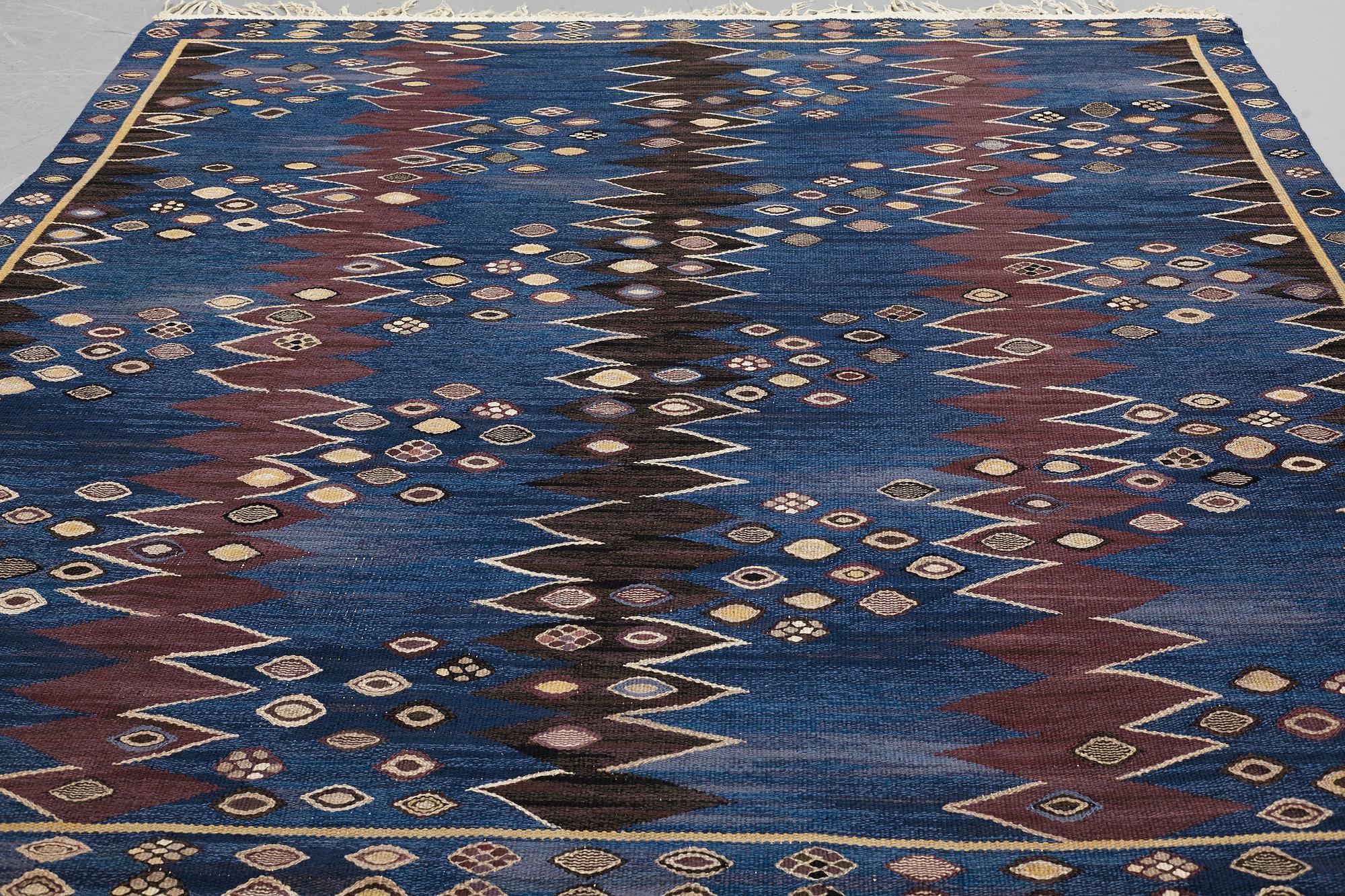 Barbro Nilsson, MATTA, "Snäckorna", gobelängteknik, ca 267-268 x 234,5-246,5 cm, signerad AB MMF BN.