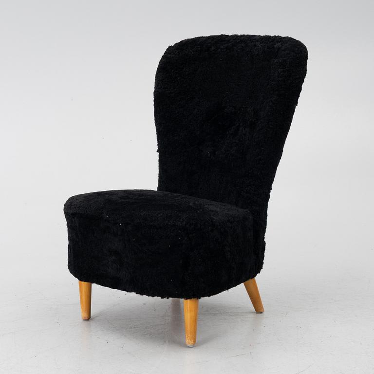 Armchair, mid-20th century.