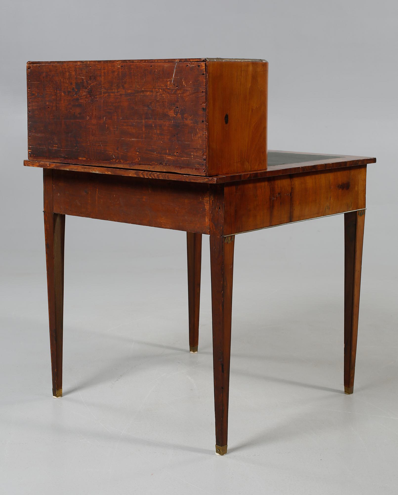 SKRIVBORD, sengustaviansk modell, 1800-talets första hälft.