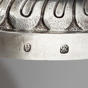Kungliga kandelabrar, ett par, för två ljus, silver, Österrike, lgnaz Joseph Würth, Wien 1779, Louis XVI.
