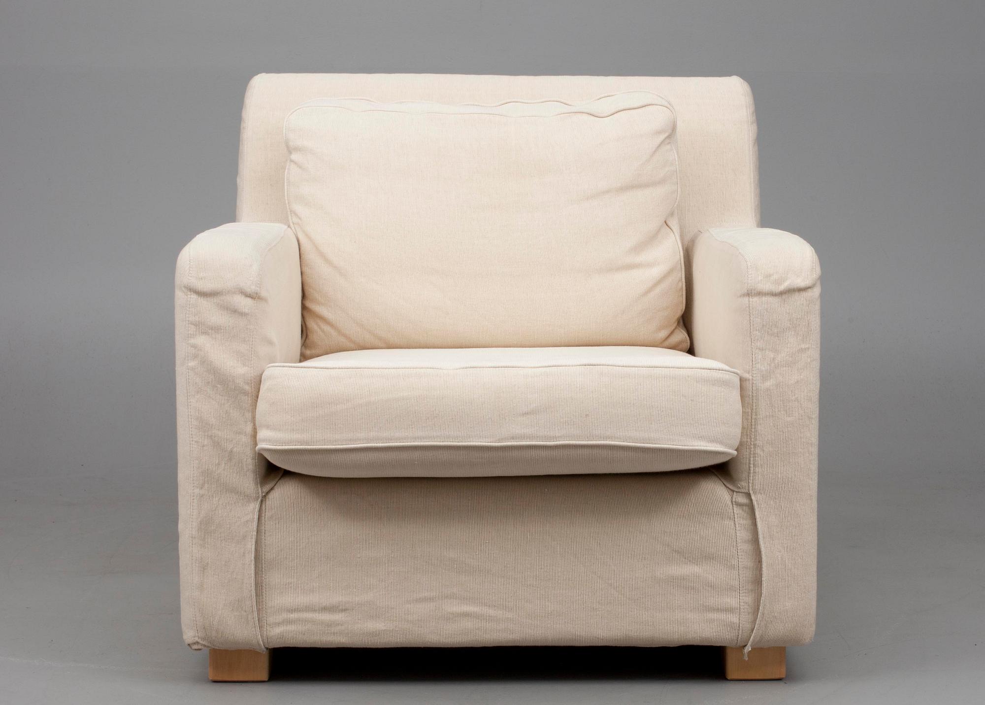 FÅTÖLJ, nr 595, Ben af Schultén, Artek, Finland. Modellen formgiven 1996.