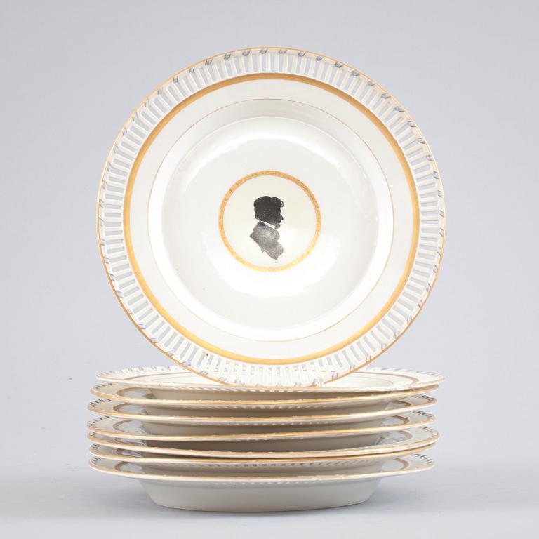 TALLRIKAR, 7 st, porslin, Berlin 1800-tal.