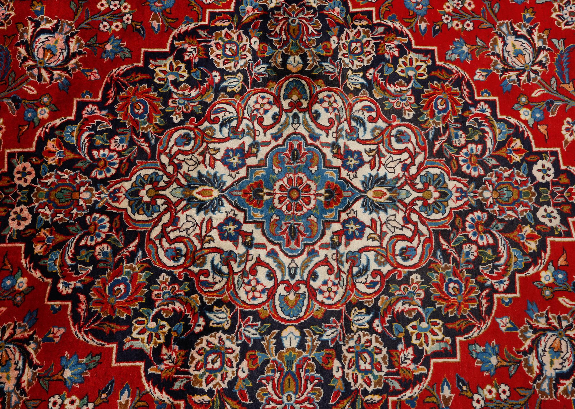 MATTA, Keshan, modern tillverkning, signerad, ca 420 x 315 cm.