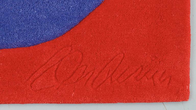 MATTA. "Philadelphia LOVE", Chosen LOVE. Tuftad 1995. 182 x 182,5 cm. Robert Indiana, USA, född 1928.