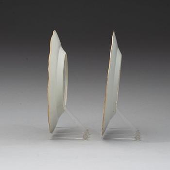 A pair of famille rose armorial dishes for Claes Alströmer, Qing dynasty, Qianlong (1736-95), ca 1770.