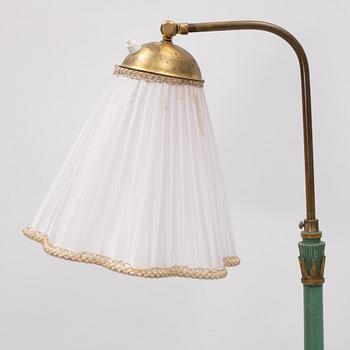 Golvlampa, 1900-talets början.