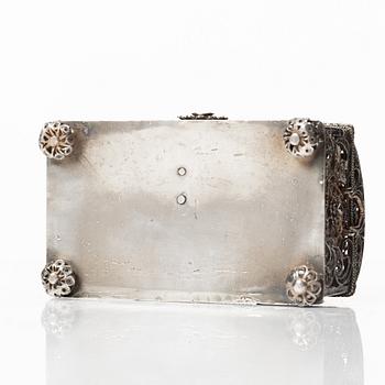 Box, filigree, silver, unmarked, 19th Century.