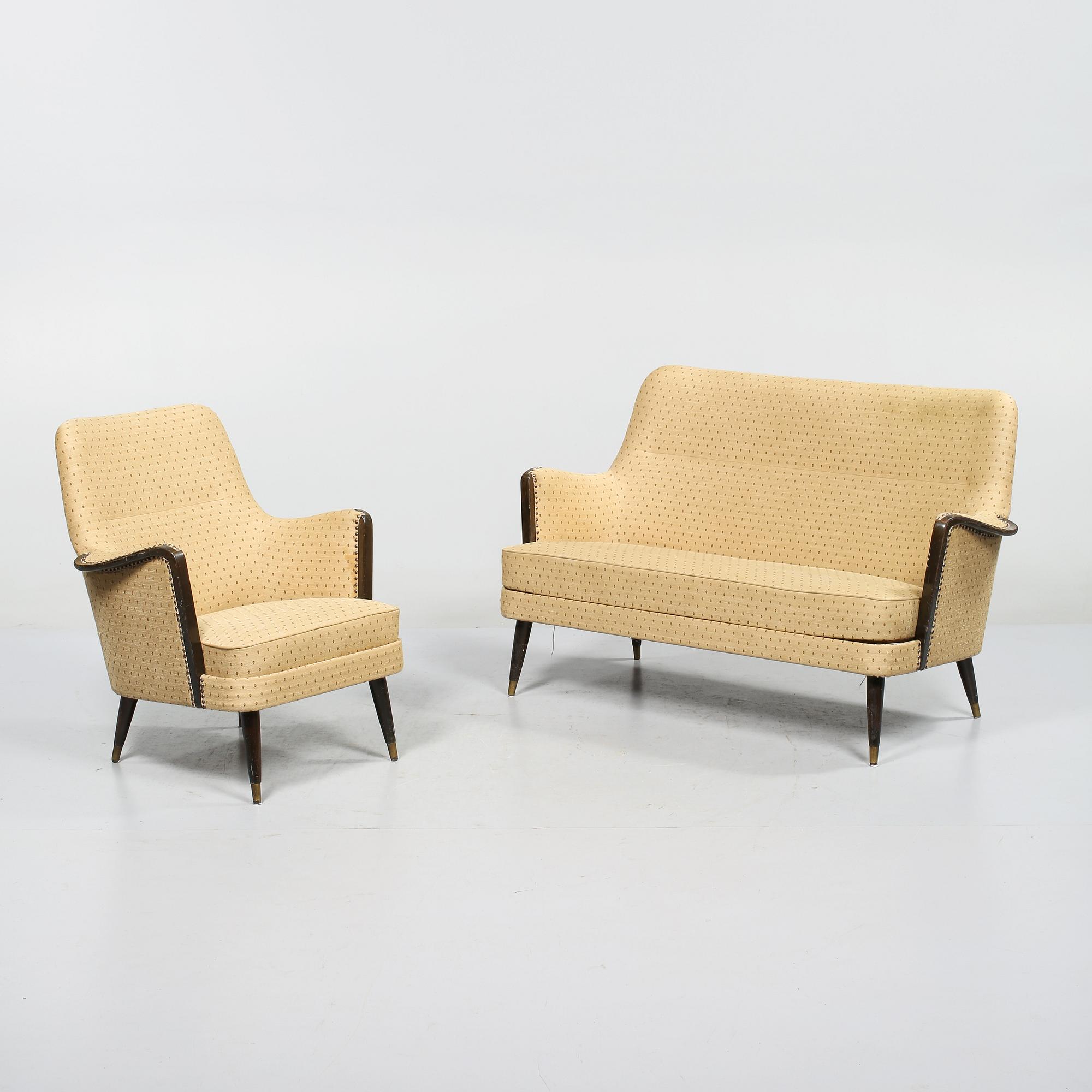 SOFFA OCH FÅTÖLJ, 1950-tal.