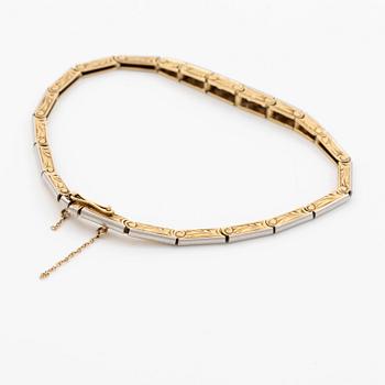 Bracelet, 14K gold with old-cut diamonds.
