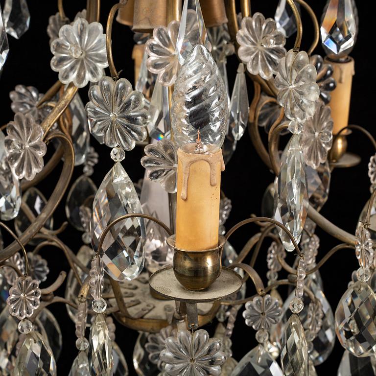 A 20th Century chandelier.