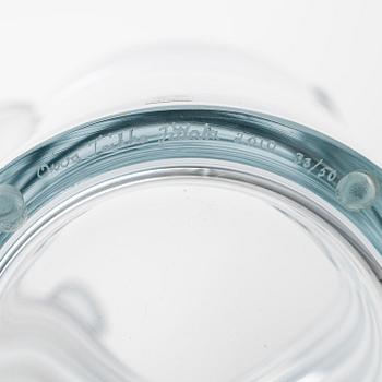Oiva Toikka, veistos, "Lumilinna" signeerattu Oiva Toikka Iittala 2010 33/50.