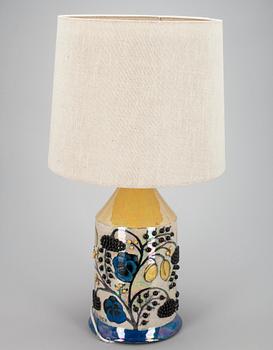 Birger Kaipiainen, BORDSLAMPA.