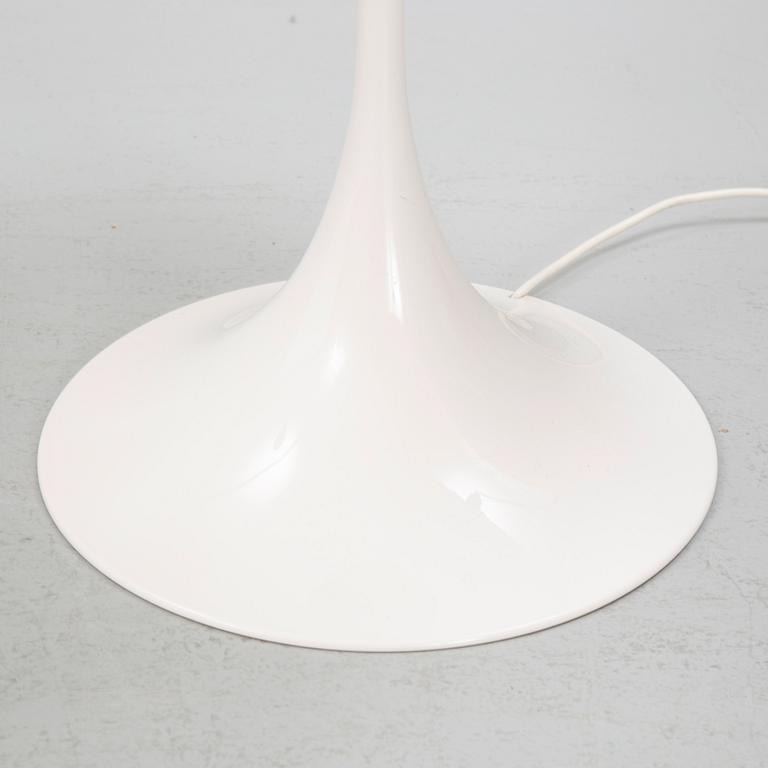 Verner Panton, bordslampa, "Panthella", Louis Poulsen.