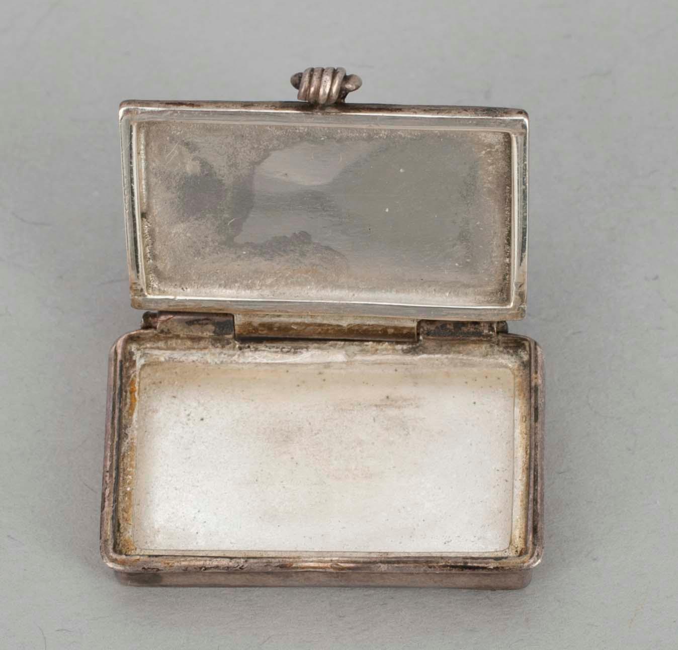 PARTI SILVER/NYSILVER, 6 delar, bl.a. St. Petersburg, sent 1800-tal till 1900-talets andra hälft.