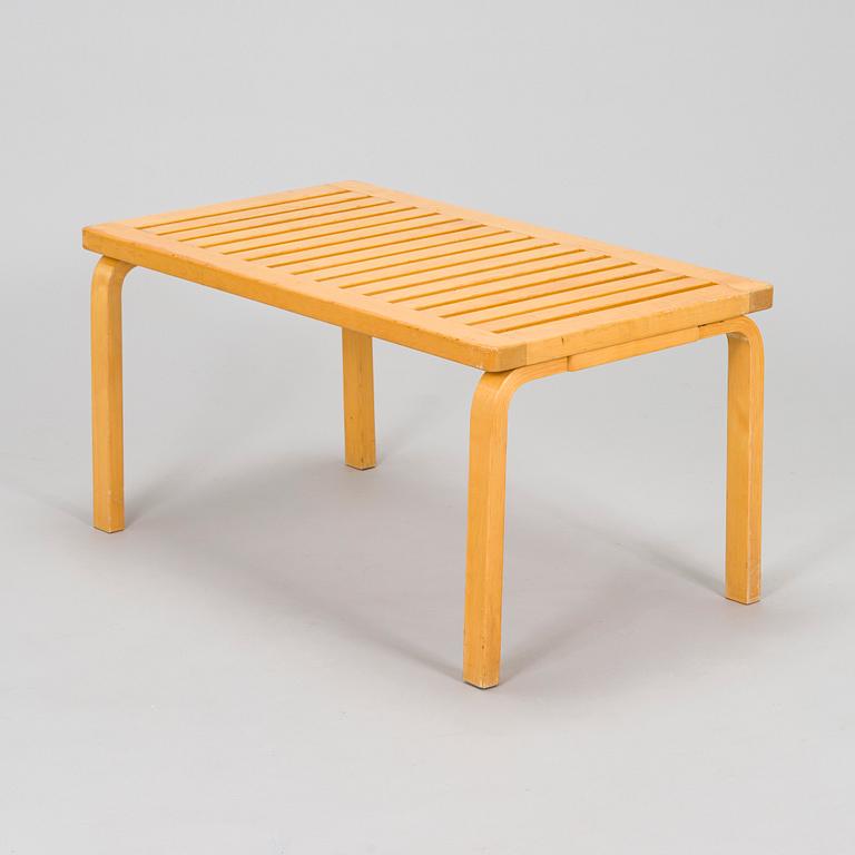 Alvar Aalto, A flower and suitcase bench '106', made to order, for Artek, 1976.