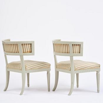 A pair of late Gustavian klismos chairs, late 18th century.
