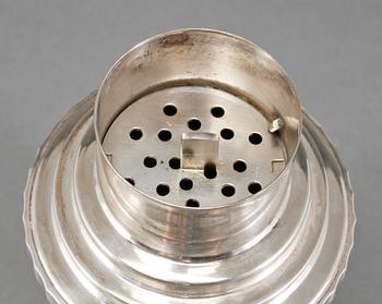 SHAKER, nysilver, Victoria, omkring 1900-talets mitt.