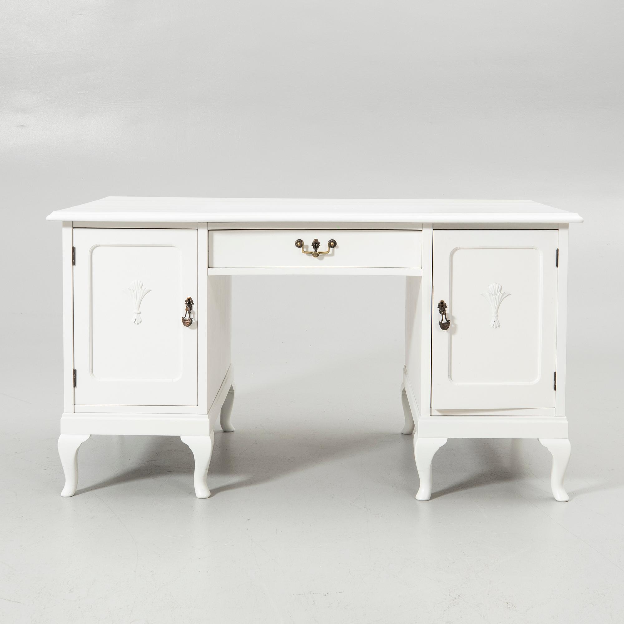 Desk, 20th century.