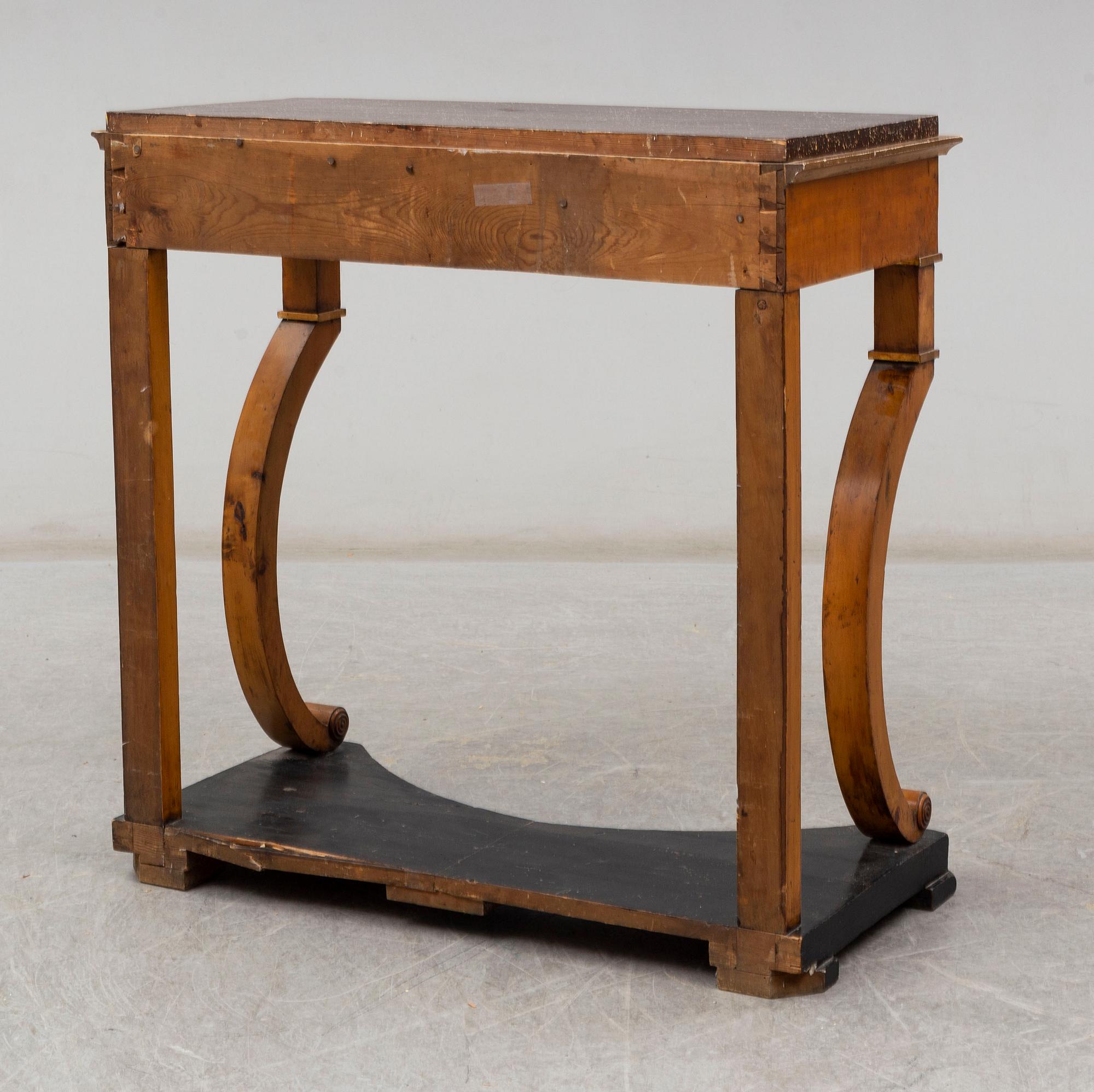 SPEGEL OCH KONSOLBORD svensk empire, Karl Johan, 1800-talets första hälft.