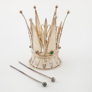 A bridal crown set with cabochon-cut gemstones by Tore Eld, Ceson, Göteborg 1955.