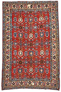 A CARPET, a semi-antique/old Veramin, ca 316,5 x 211 cm.