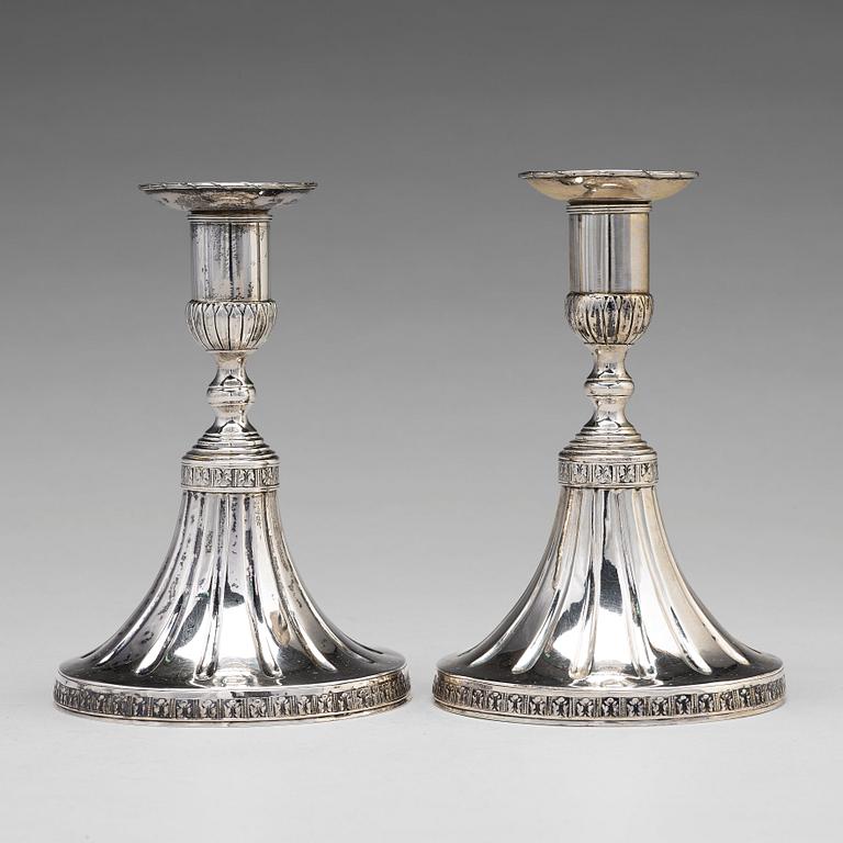 Johan Wasserman, ljusstakar, sk spelstakar, ett par, silver, Lindesberg 1780. Gustavianska.