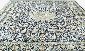 A carpet, Kashan, ca 479 x 345 cm.