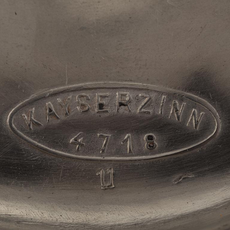 Vas och kandelaber, tenn, jugend, Kayserzinn, Tyskland, tidigt 1900-tal.