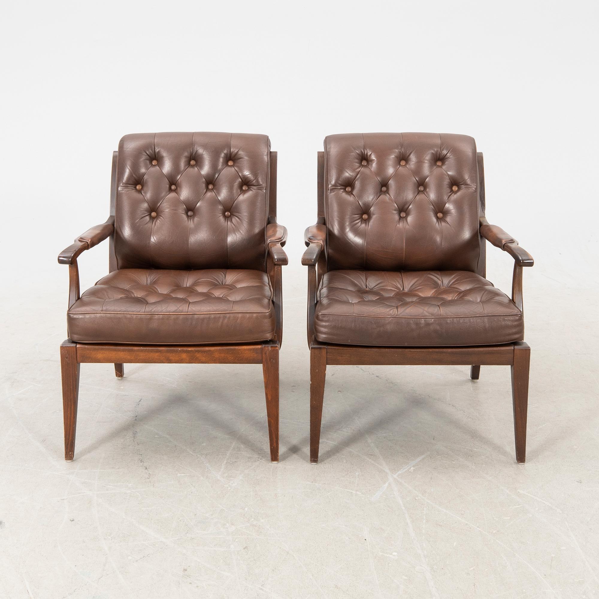 Fåtöljer/karmstolar ett par sent 1900-tal.