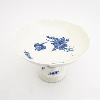 Service 68 dlr "Blå Blomst" Royal Copenhagen Denmark porcelain 1967-1991.