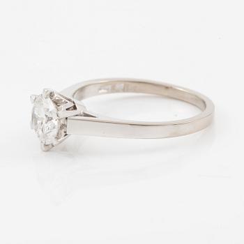 Ring, 18K white gold with a brilliant-cut diamond 1.05 ct according to the engraving.