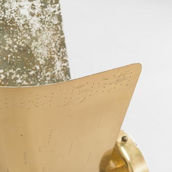 Paavo Tynell, a pair of  mid-20th century  wall lights for Taito. Made to order.