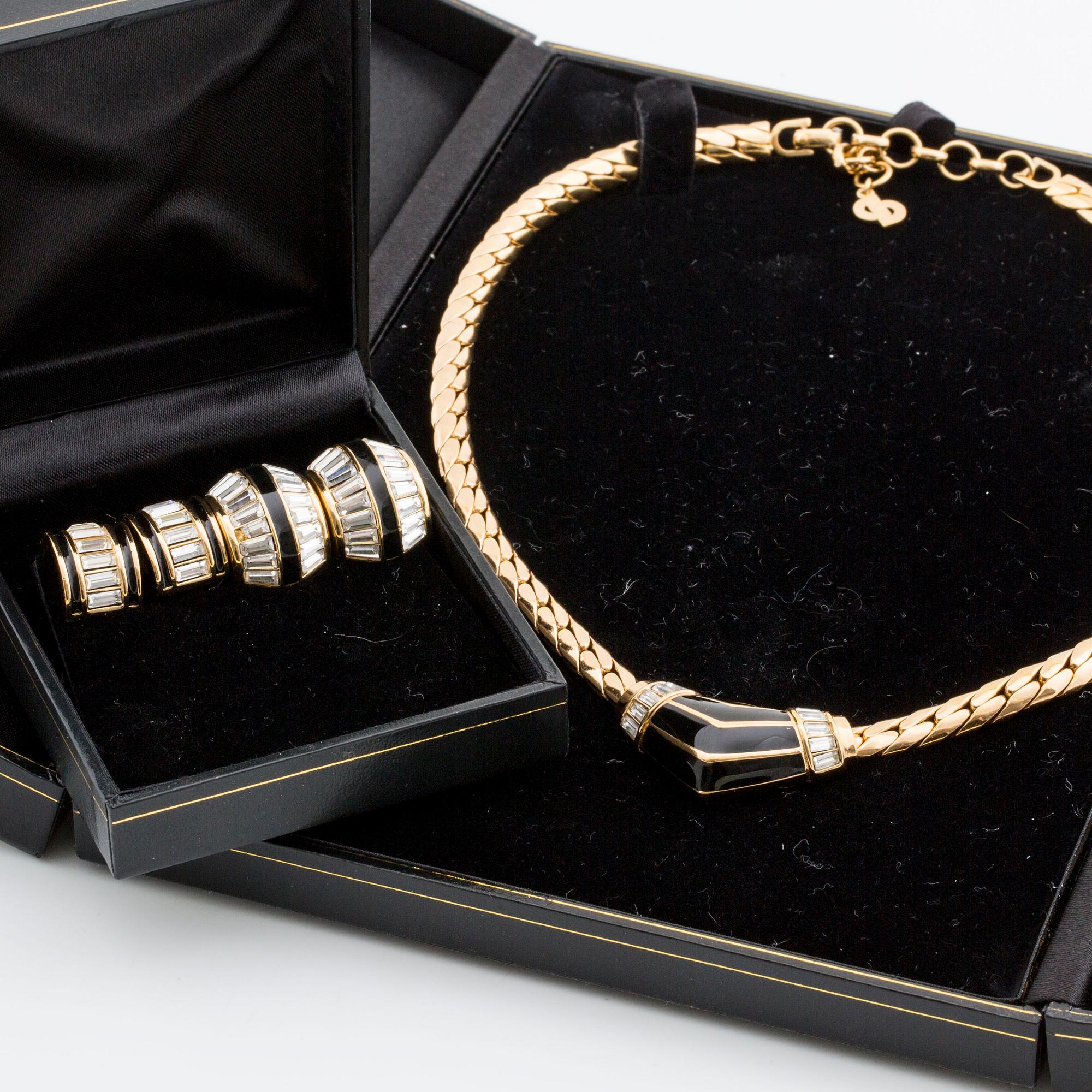 CHRISTIAN DIOR, necklace and two pairs of earrings.