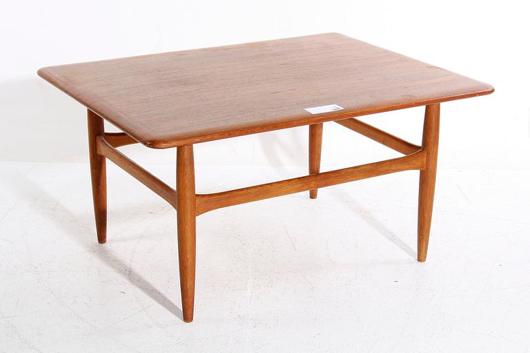 SOFFBORD, Jason, Danmark. Brännmärkt.