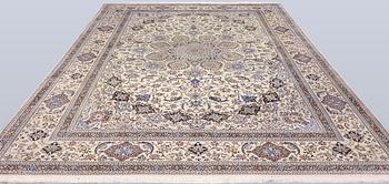 Matta, Nain, äldre, part silk, 364 x 259 cm.