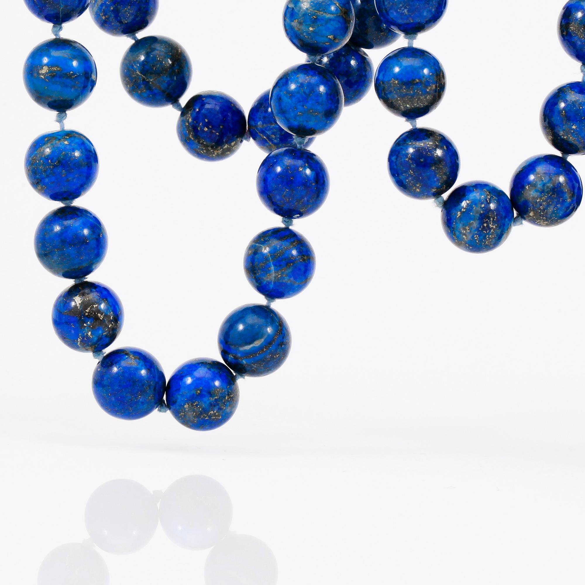 COLLIER, lapis lazuli.